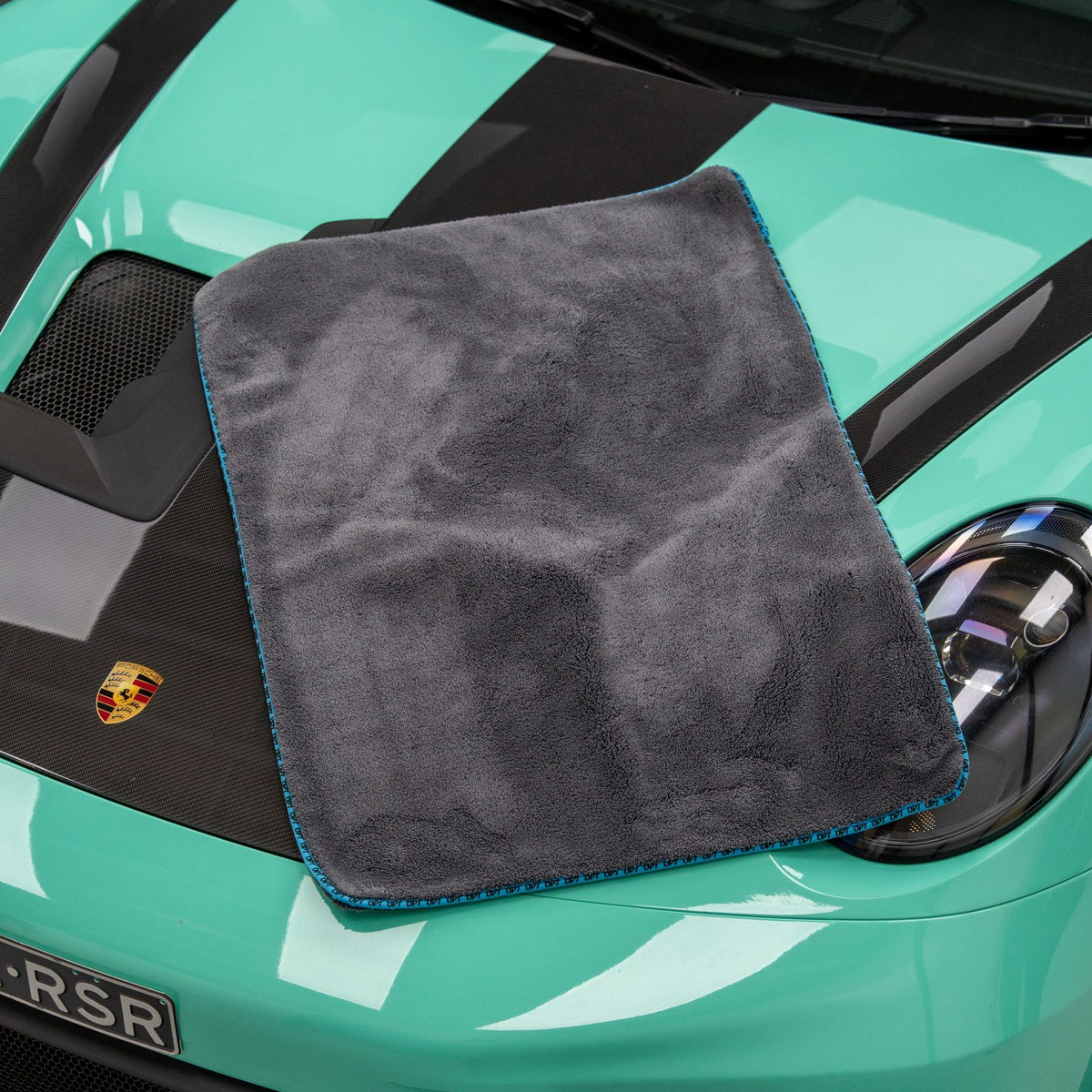 Optimum Pro Plush Microfiber Drying Towel 1300GSM