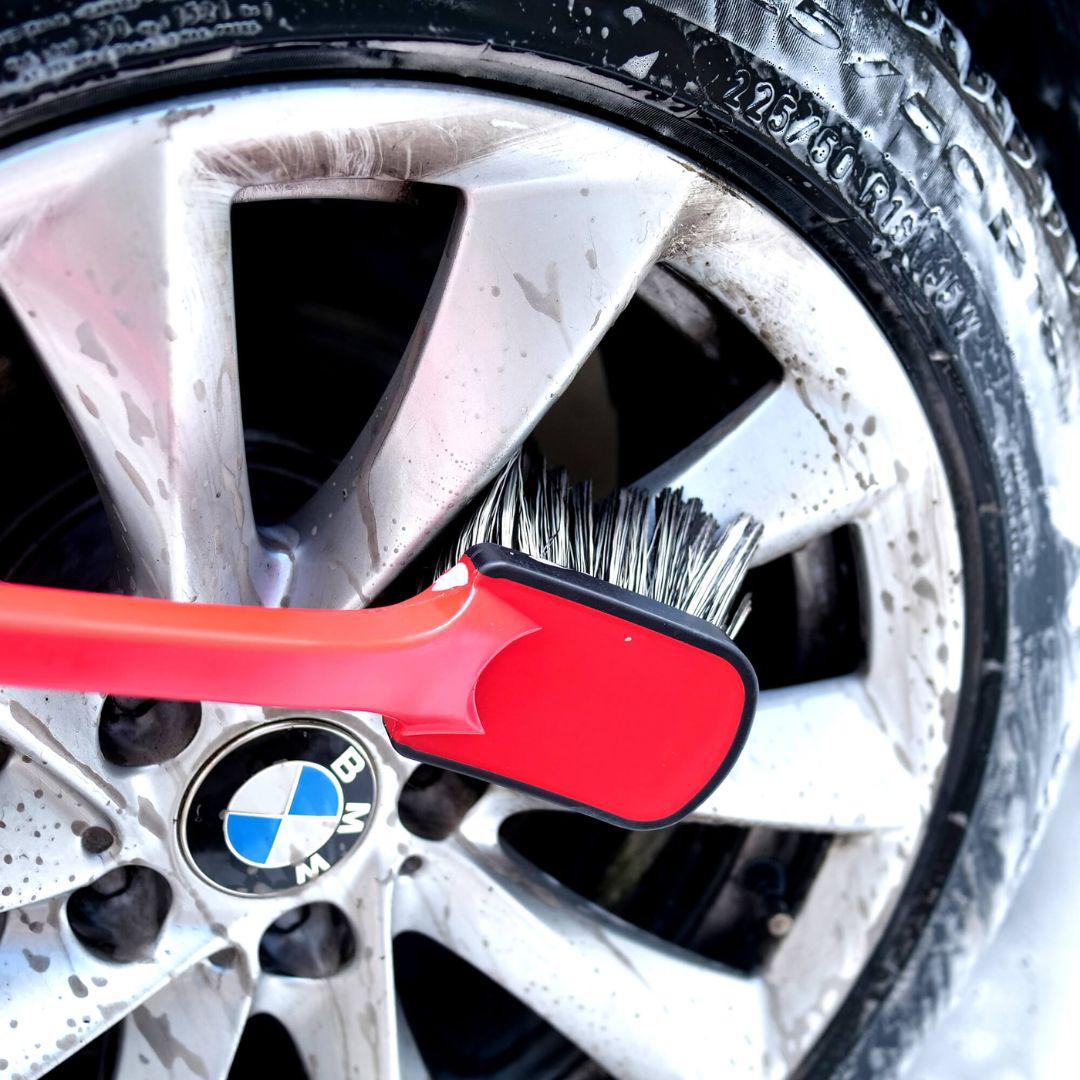 Maxshine Soft Grip Tire &amp; Wheel Cleaning Brush-Long Handle-Automotive Brush-Maxshine-Tire &amp; Wheel Cleaning Brush-Detailing Shed